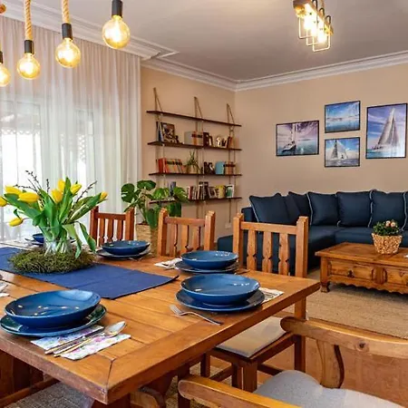 Holiday home Vitorlas Vendeghaz Balatonalmadi